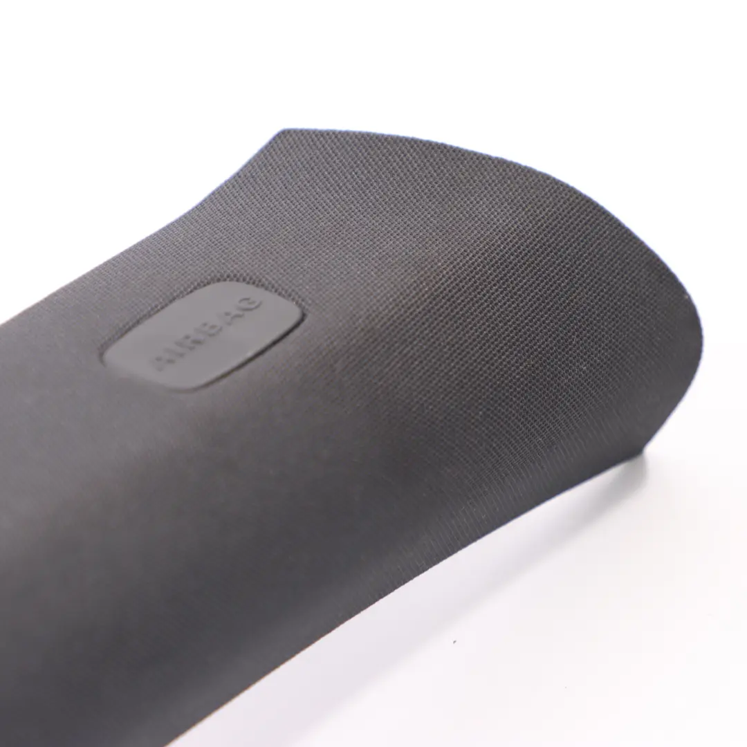 Cache garniture intérieure A Colonne Droite Noir pour Mercedes W246 à propos du numéro de pièce A2466900225 Mercedes W246 Cache garniture intérieure A Colonne Droite Noir - SKU A2466900225 - Numéro de pièce A2466900225