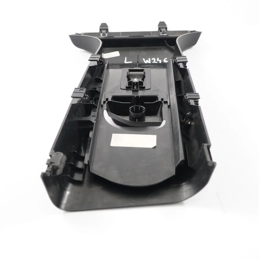 Mercedes W246 Garniture Colonne B Panneau Couvercle Haut Gauche - SKU A2466901700 - Numéro de pièce A2466901700