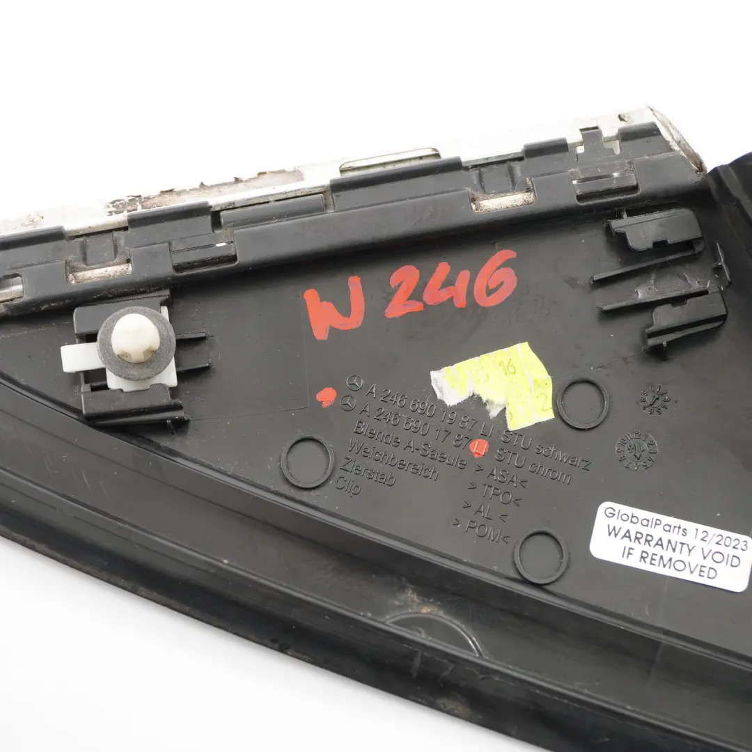 Mercedes W246 Tapa Triángulo Exterior Ventana Delantera Embellecedor Izquierdo - SKU A2466901787 - Número de pieza A2466901787