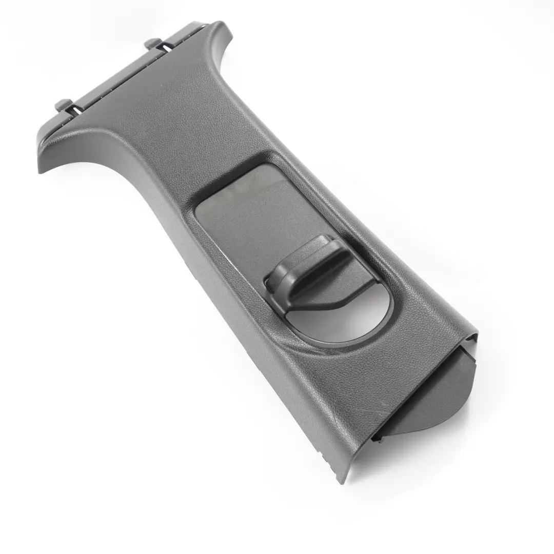 Mercedes W246 Embellecedor Pilar B Panel Tapa Superior Derecha - SKU A2466901800 - Número de pieza A2466901800