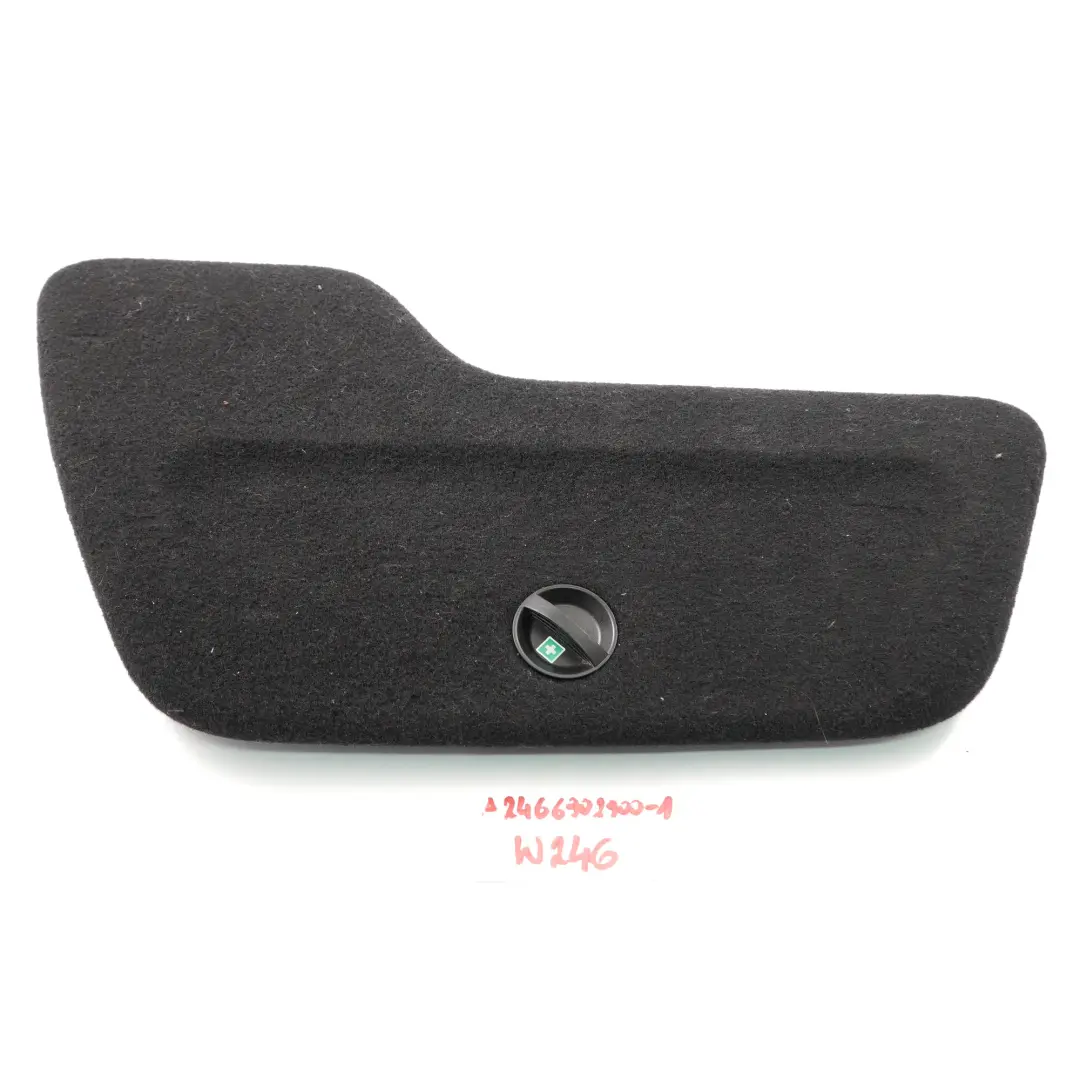 L'aletta del pannello rivestimento laterale destro del bagagliaio per Mercedes W246 con numero di parte A2466902900 Mercedes W246 L'aletta del pannello rivestimento laterale destro del bagagliaio - SKU A2466902900 - Numero di parte A2466902900