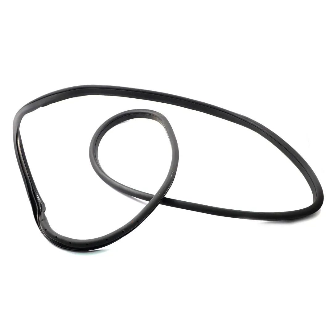 Guard Guarnizione telaio porta anteriore sinistra destra per Mercedes W246 Edge con numero di parte A2466920076 Mercedes W246 Edge Guard Guarnizione telaio porta anteriore sinistra destra - SKU A2466920076 - Numero di parte A2466920076