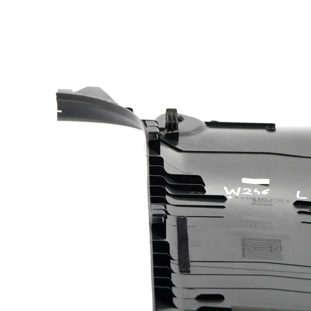 Pilastro B Pannello rivestimento inferiore del montante B sinistro per Mercedes W246 con numero di parte A2466920100 Mercedes W246 Pilastro B Pannello rivestimento inferiore del montante B sinistro - SKU A2466920100 - Numero di parte A2466920100