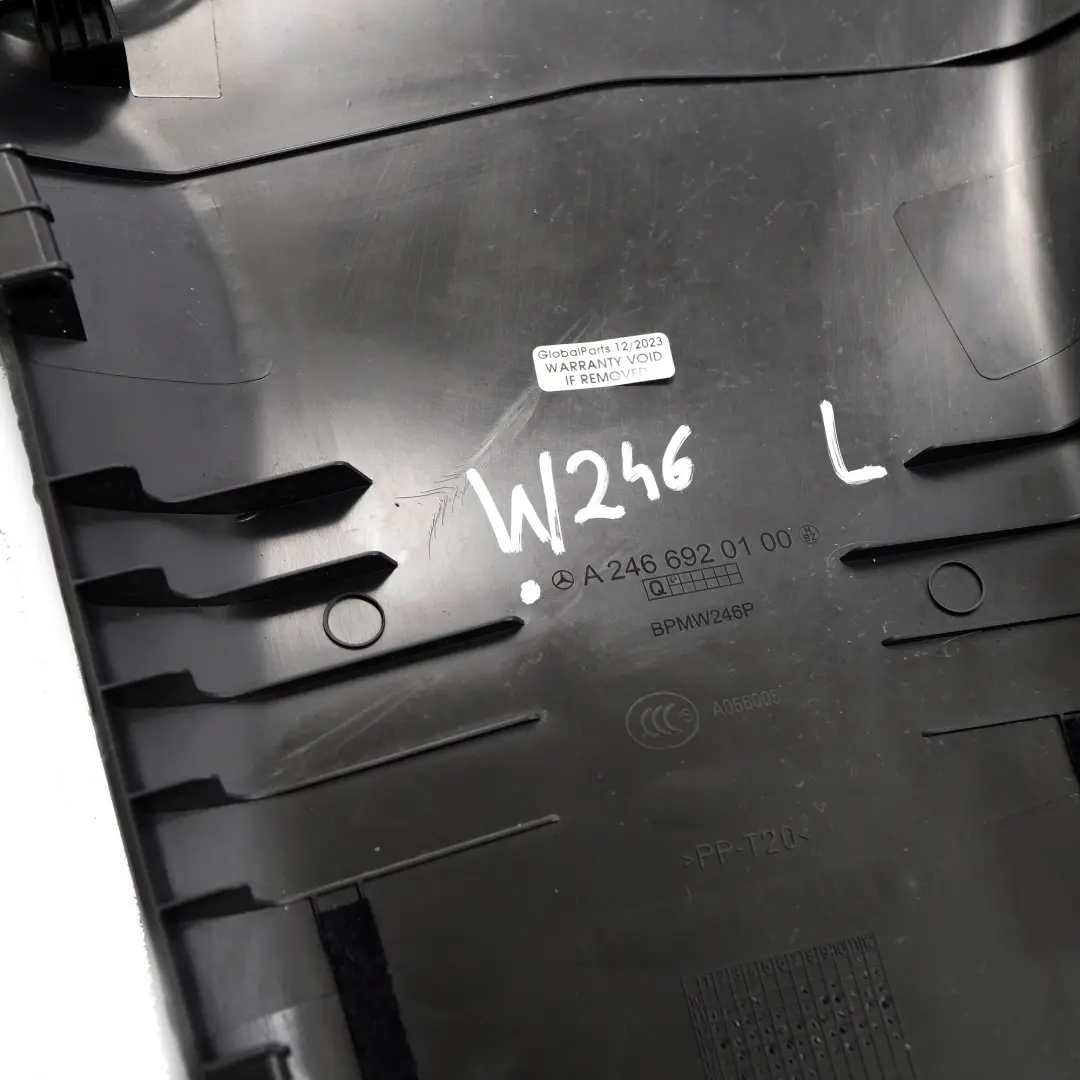 Mercedes W246 Pilastro B Pannello rivestimento inferiore del montante B sinistro - SKU A2466920100 - Numero di parte A2466920100