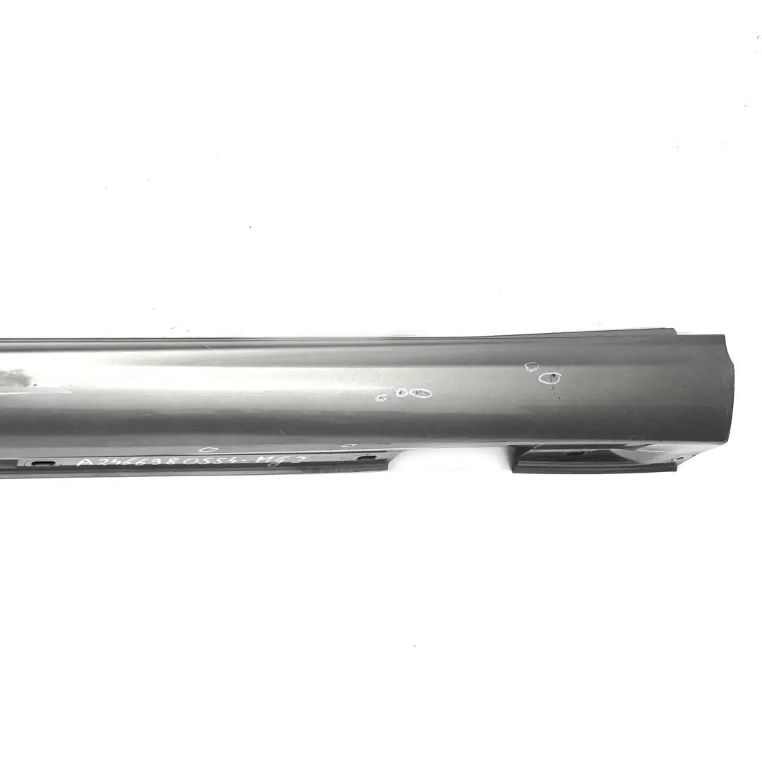  Gonna laterale Mercedes W117 W176 W246 copri soglia porta Grigio Montagna - 787 - SKU A2466980554-MG2 - Numero di parte A2466980554