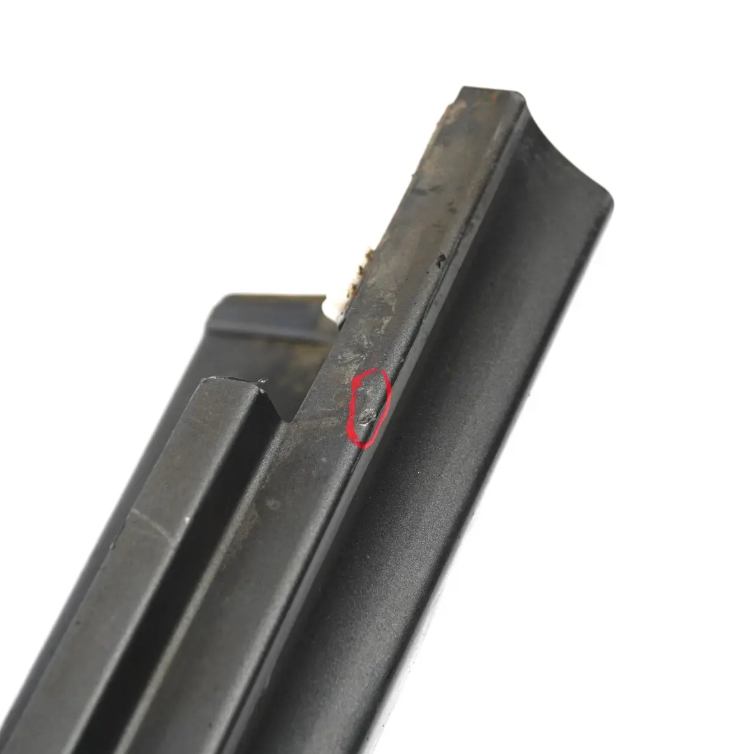 Latérale Cache seuil de porte droit W117 W246 Mountain Grey - 787 pour Mercedes W176 à propos du numéro de pièce A2466980654 Mercedes W176 Latérale Cache seuil de porte droit W117 W246 Mountain Grey - 787 - SKU A2466980654-MG1 - Numéro de pièce A2466980654