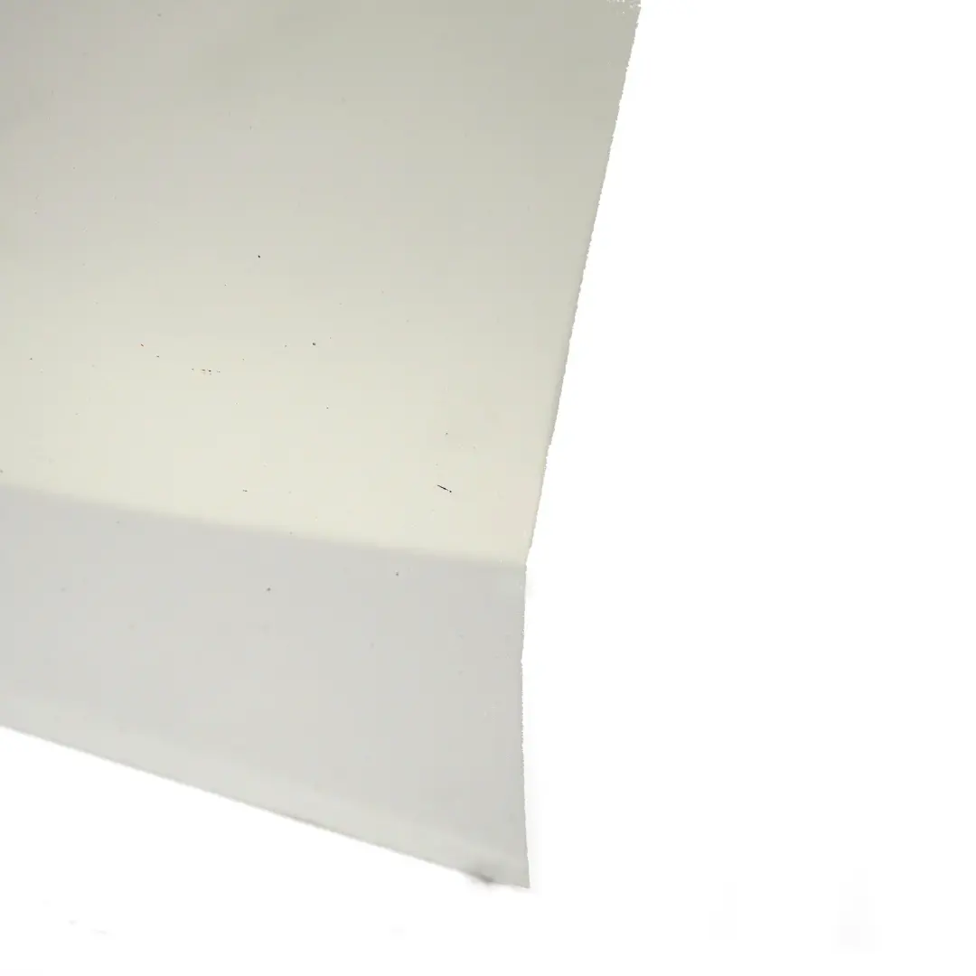 Porta anteriore sinistra Classe B Bianco Calcite - 650 per Mercedes W246 con numero di parte A2467200105 Mercedes W246 Porta anteriore sinistra Classe B Bianco Calcite - 650 - SKU A2467200105-CW - Numero di parte A2467200105