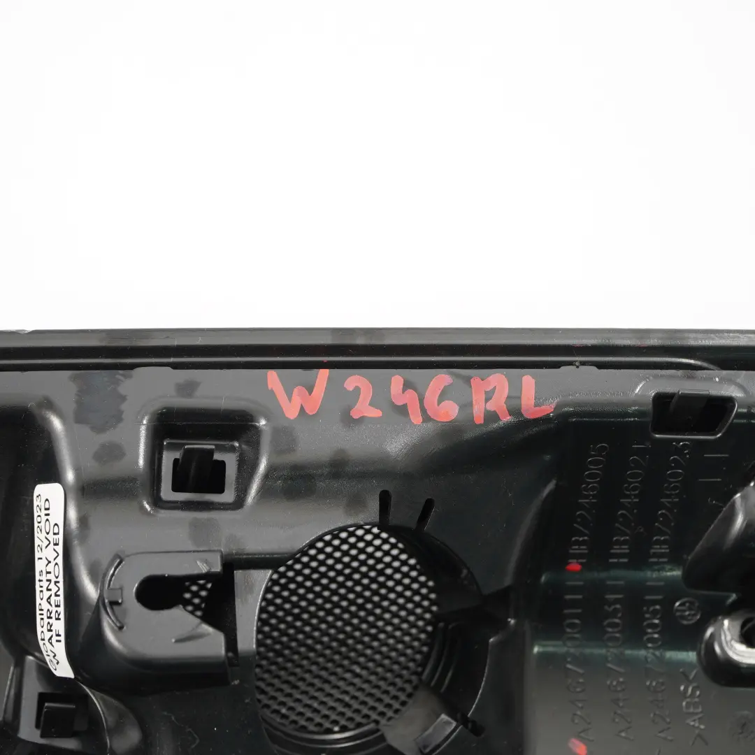 Coperchio altoparlante tweeter Triangolo anteriore sinistro per Mercedes W246 con numero di parte A2467200111 Mercedes W246 Coperchio altoparlante tweeter Triangolo anteriore sinistro - SKU A2467200111 - Numero di parte A2467200111