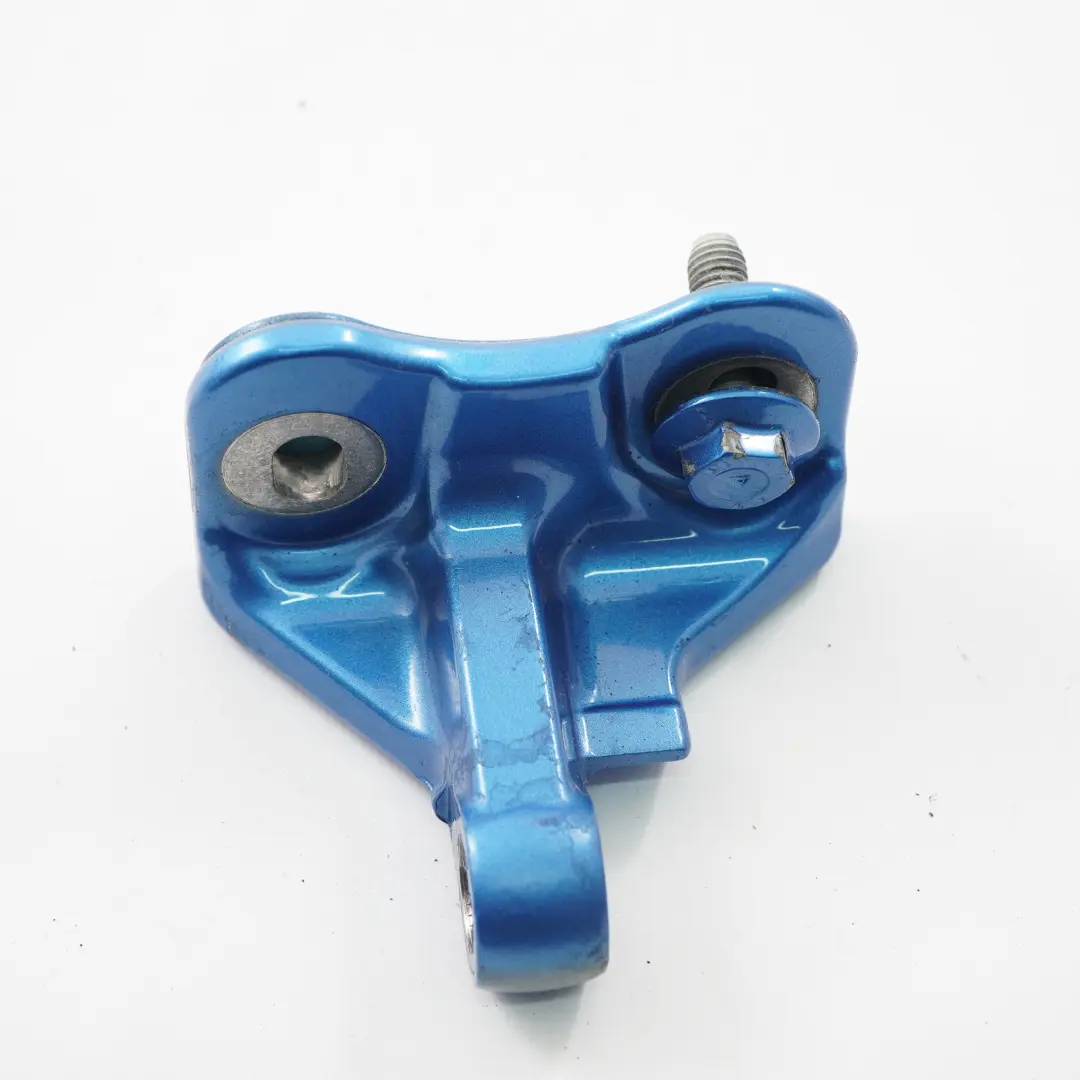 Cerniera Porta Anteriore Sinistra Blu Mare del Sud - 162 per Mercedes W176 W246 con numero di parte A2467201137 Mercedes W176 W246 Cerniera Porta Anteriore Sinistra Blu Mare del Sud - 162 - SKU A2467201137-SSB1 - Numero di parte A2467201137