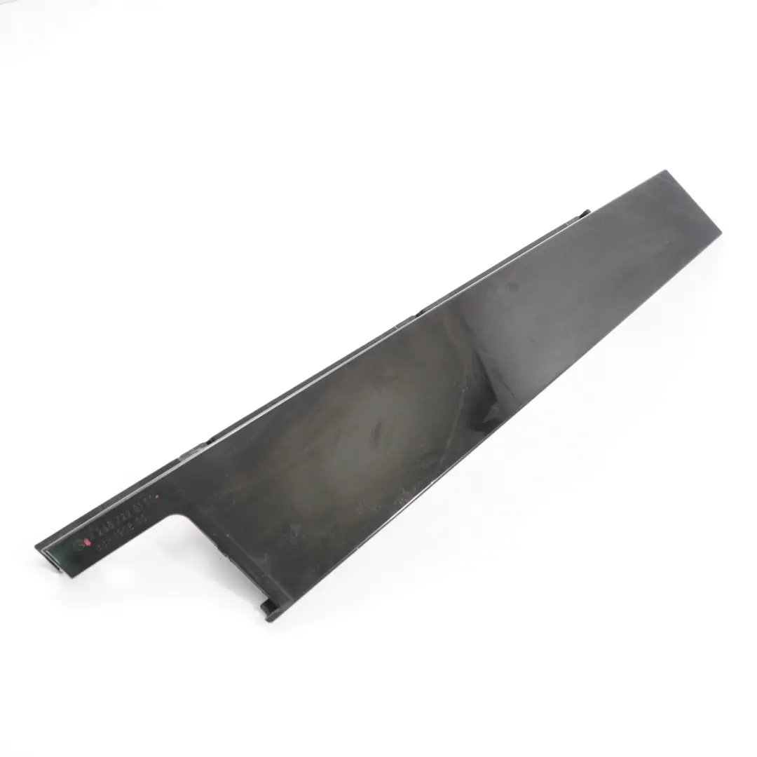 Mercedes W246 Rivestimento porta BPillar Striscia anteriore sinistra Alto Lucido - SKU A2467220100 - Numero di parte A2467220100