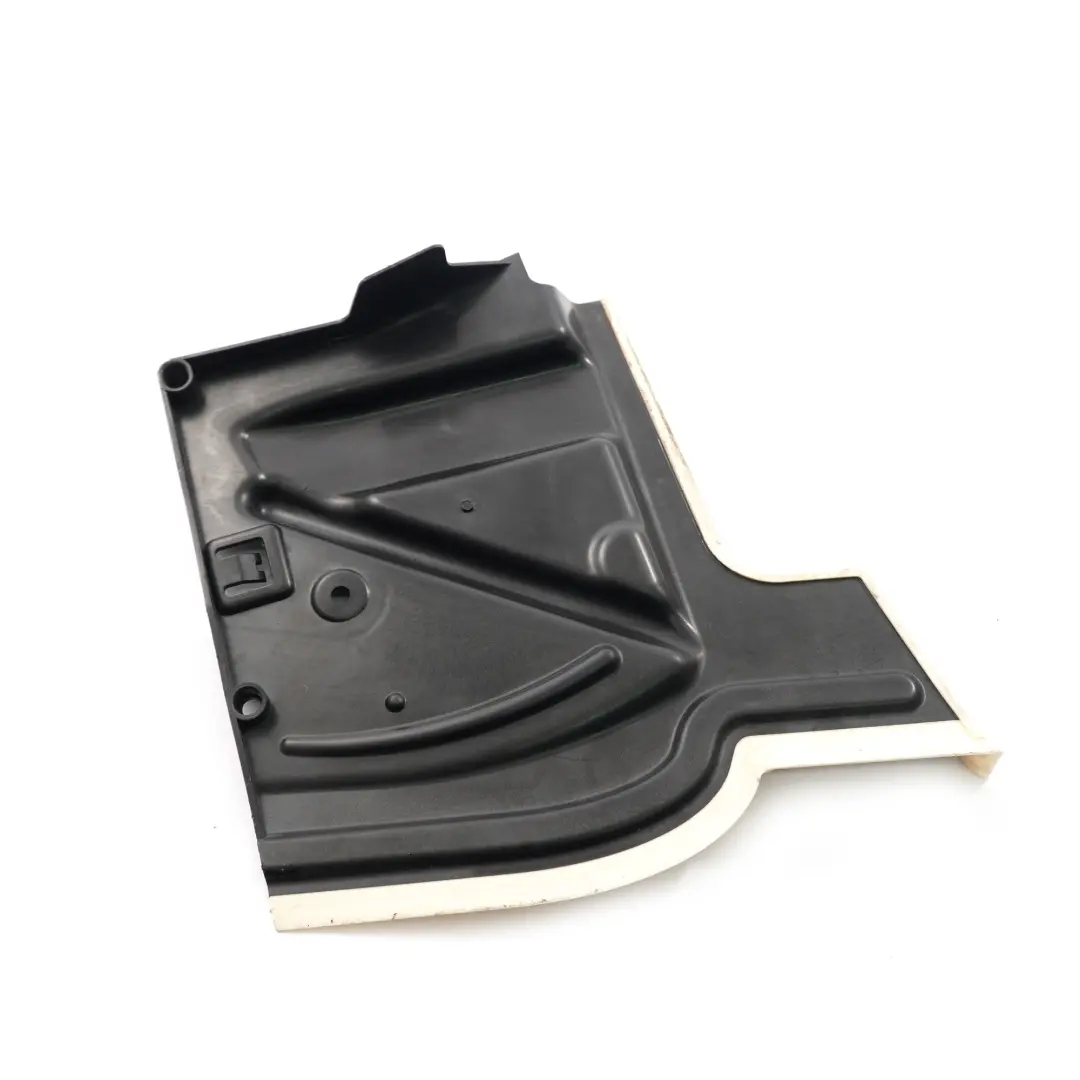 Porta scarico dell'acqua Anteriore sinistra Copertura per Mercedes W246 con numero di parte A2467220195 Mercedes W246 Porta scarico dell'acqua Anteriore sinistra Copertura - SKU A2467220195 - Numero di parte A2467220195