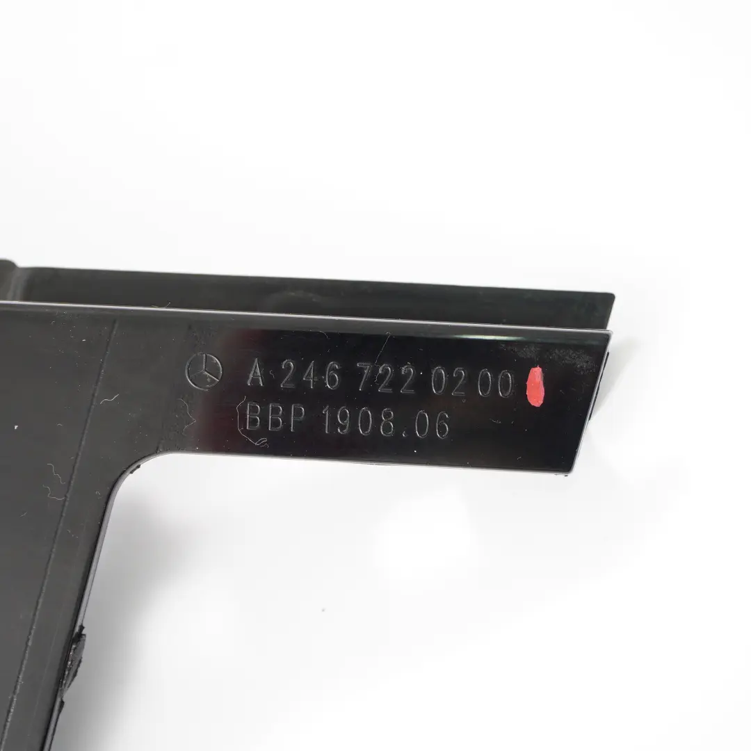 Embellecedor puerta pilar B delantero derecho alto brillo para Mercedes W246 con número de pieza A2467220200 Mercedes W246 Embellecedor puerta pilar B delantero derecho alto brillo - SKU A2467220200 - Número de pieza A2467220200