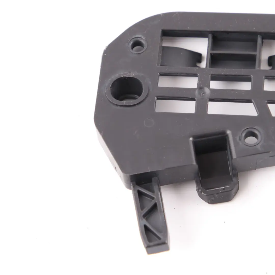  Staffa blocco porta Mercedes W176 W246 anteriore posteriore destra Holder - SKU A2467230114 - Numero di parte A2467230114