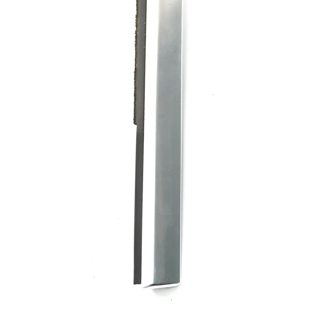 Mercedes W246 finestra porta barra rivestimento esterno anteriore destro decor - SKU A2467250282 - Numero di parte A2467250282