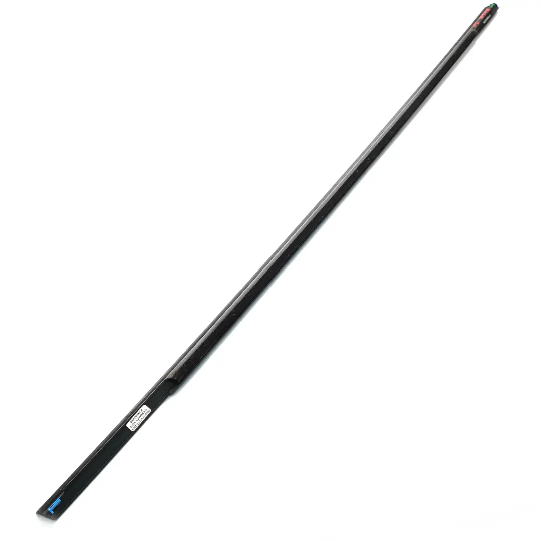 Finestrino Striscia Trim Bar Anteriore Sinistra Nera per Mercedes W246 con numero di parte A2467250382 Mercedes W246 Finestrino Striscia Trim Bar Anteriore Sinistra Nera - SKU A2467250382 - Numero di parte A2467250382