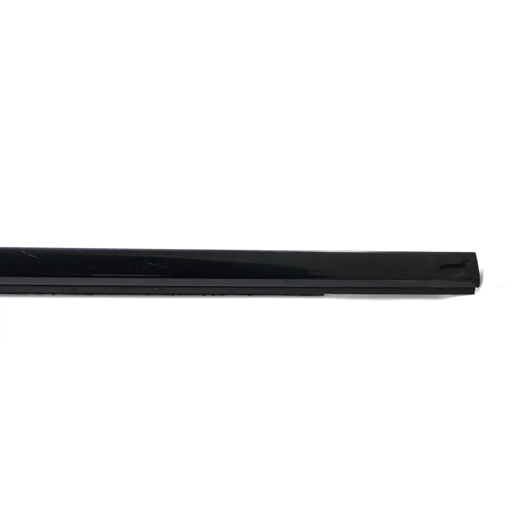 Mercedes W246 Fensterkante Zierleiste vorne rechts Schwarz - SKU A2467250482 - Teilenummer A2467250482