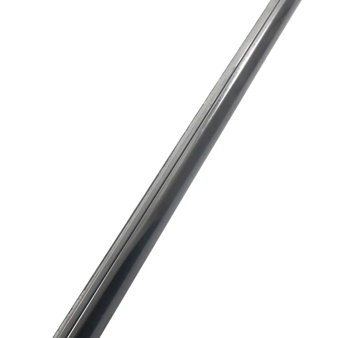 Mercedes W246 Barra di rivestimento finestrino anteriore destro nero - SKU A2467250482 - Numero di parte A2467250482