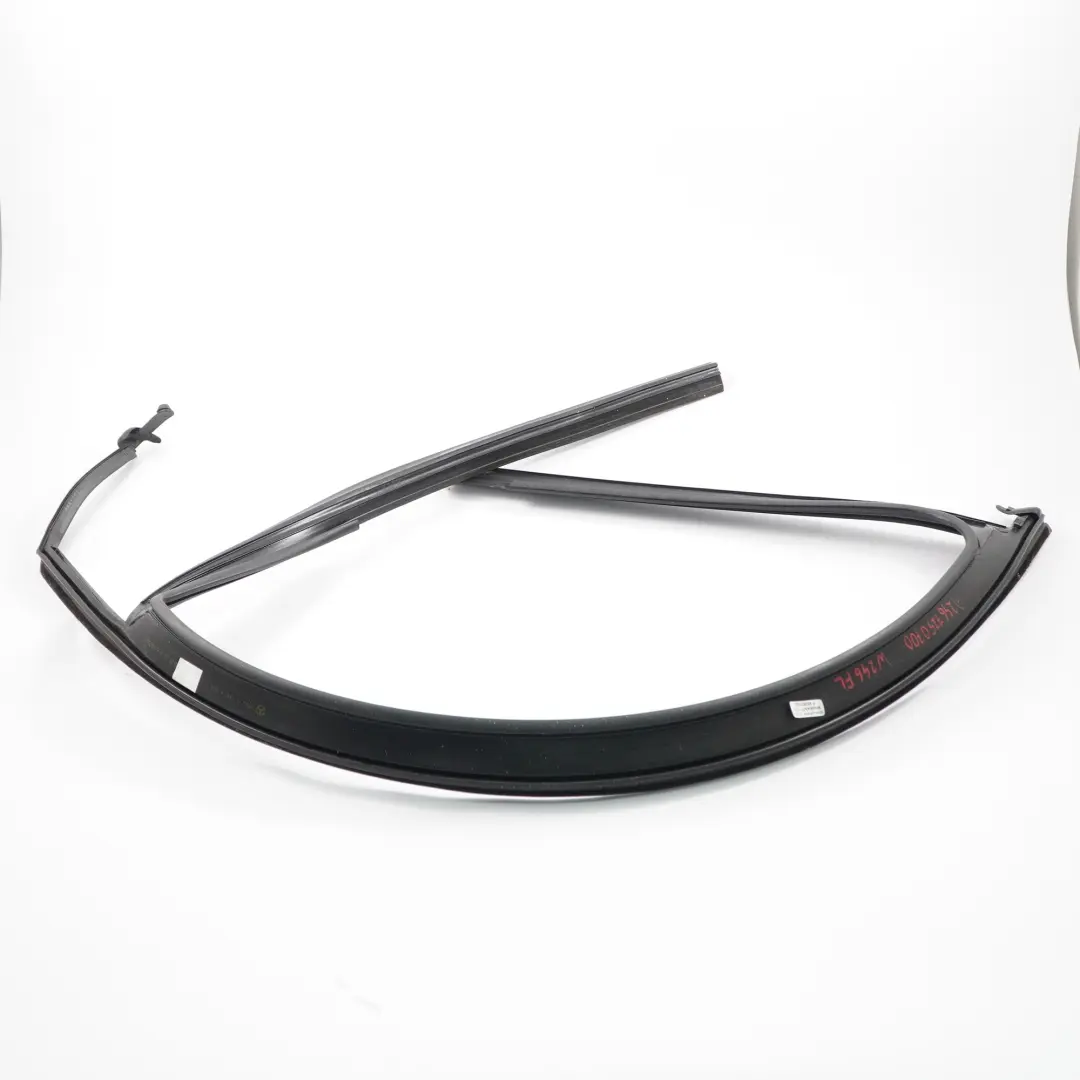 Türdichtung Fenster Vorne Links Führungsrahmen für Mercedes W246 mit Teilenummer A2467250700 Mercedes W246 Türdichtung Fenster Vorne Links Führungsrahmen - SKU A2467250700 - Teilenummer A2467250700