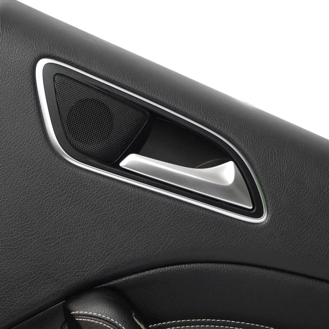 Mercedes W246 Door Card Trim posteriore destro Pelle Nero - SKU A2467300062 - Numero di parte A2467300062