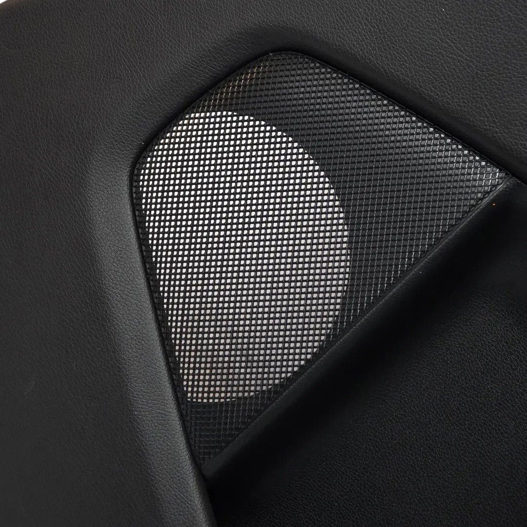 Mercedes W246 Boczek Tapicerka Drzwi Prawy Tył Skóra Czarna - SKU A2467300062 - Numer Części A2467300062