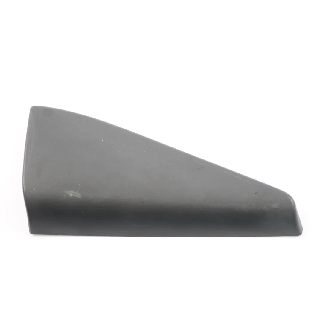 Mercedes W246 Carte porte garniture arrière gauche recouvrement - SKU A2467300111 - Numéro de pièce A2467300111
