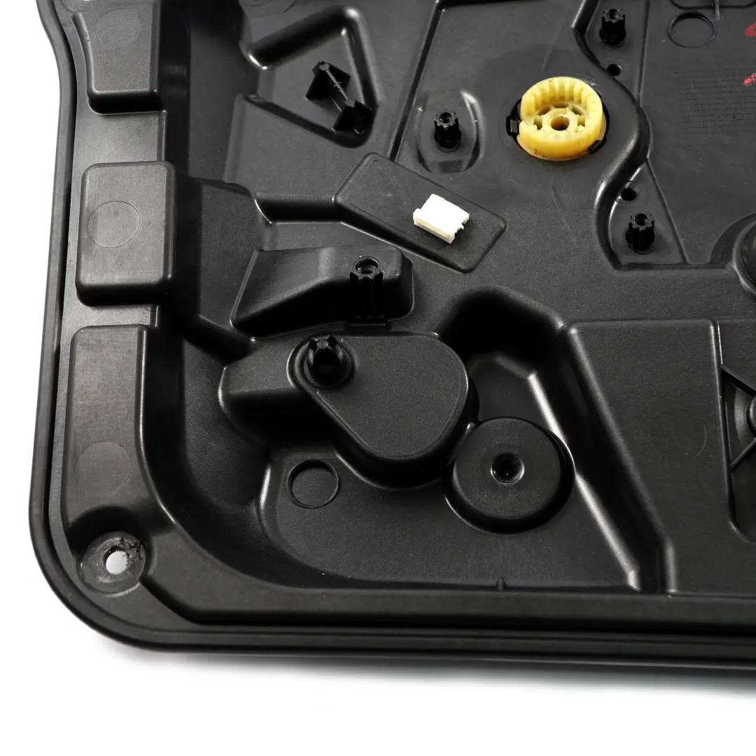 Türkartenhalterung hinten links Fensterheber Regulator für Mercedes W246 mit Teilenummer A2467300179 Mercedes W246 Türkartenhalterung hinten links Fensterheber Regulator - SKU A2467300179 - Teilenummer A2467300179