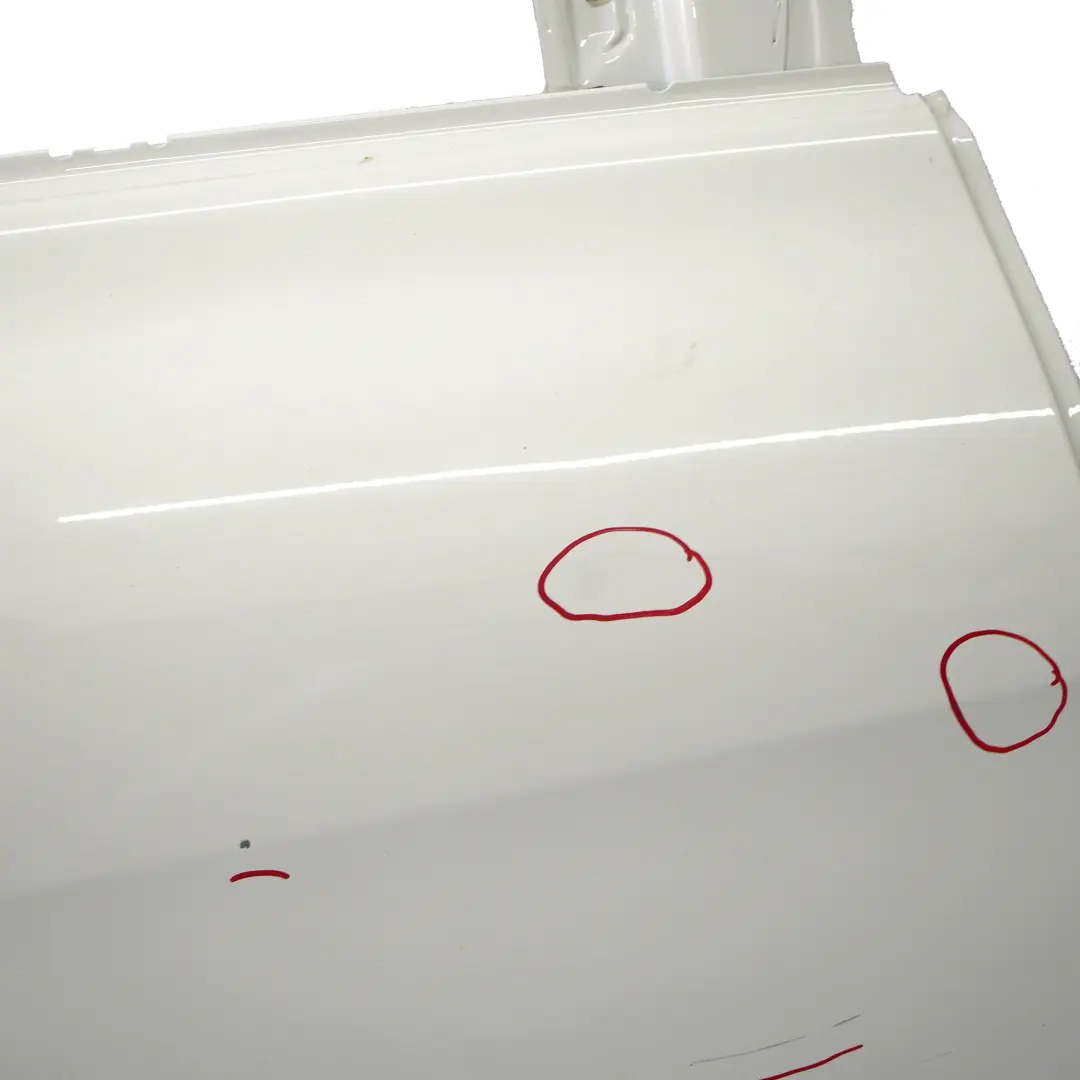 Porta posteriore destra Classe B Bianco Calcite - 650 per Mercedes W246 con numero di parte A2467300205 Mercedes W246 Porta posteriore destra Classe B Bianco Calcite - 650 - SKU A2467300205-CW - Numero di parte A2467300205