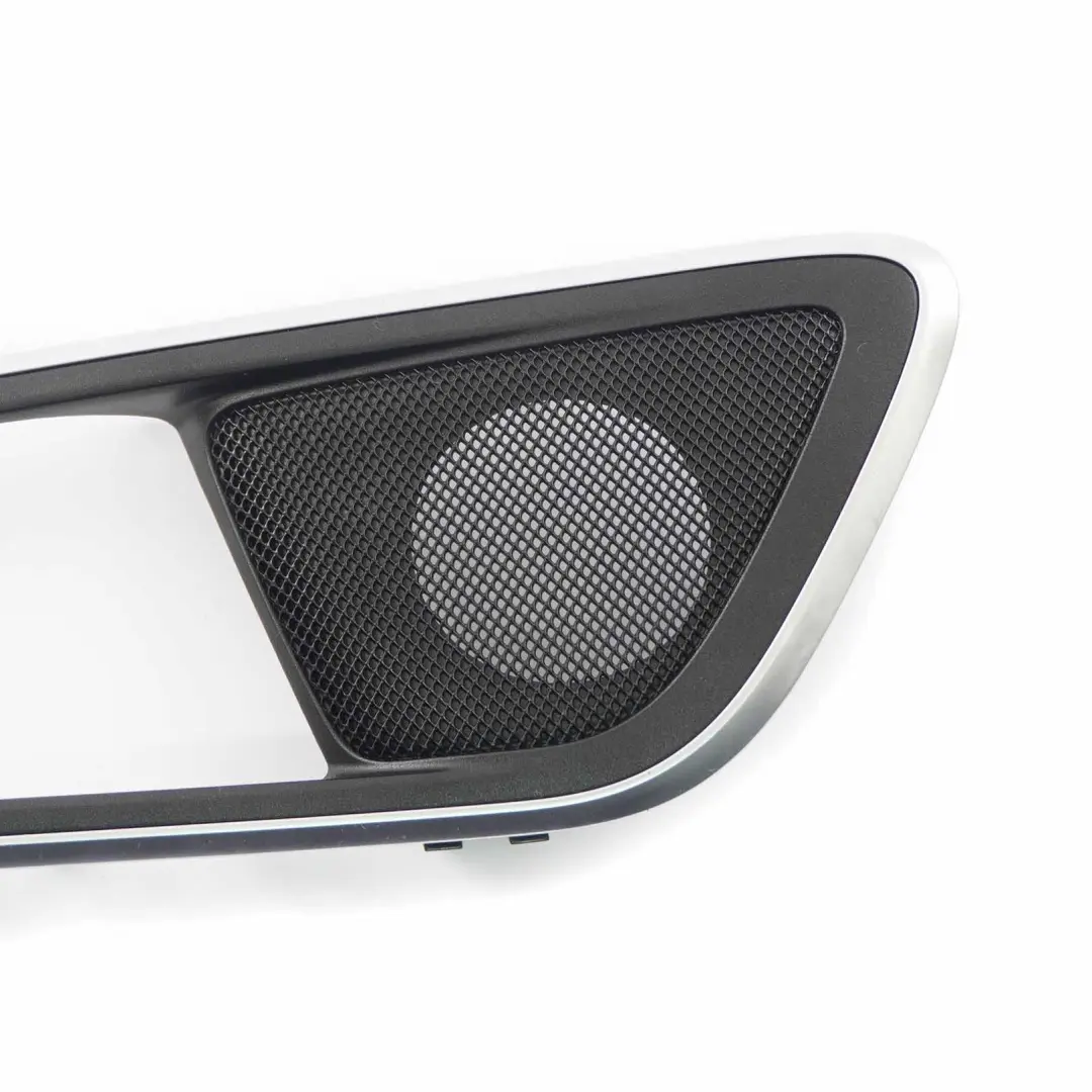 Interior Puerta Tarjeta Manija Tapa Trasera Izquierda para Mercedes W176 con número de pieza A2467300348 Mercedes W176 Interior Puerta Tarjeta Manija Tapa Trasera Izquierda - SKU A2467300348-1 - Número de pieza A2467300348