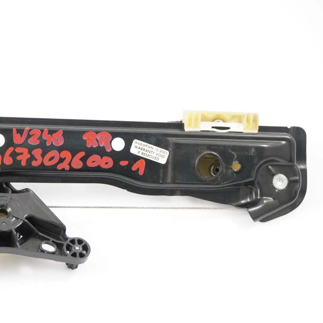 Lève vitre Régulateur Porte Arrière Droite Mécanisme pour Mercedes W246 à propos du numéro de pièce A2467302600 Mercedes W246 Lève vitre Régulateur Porte Arrière Droite Mécanisme - SKU A2467302600-1 - Numéro de pièce A2467302600