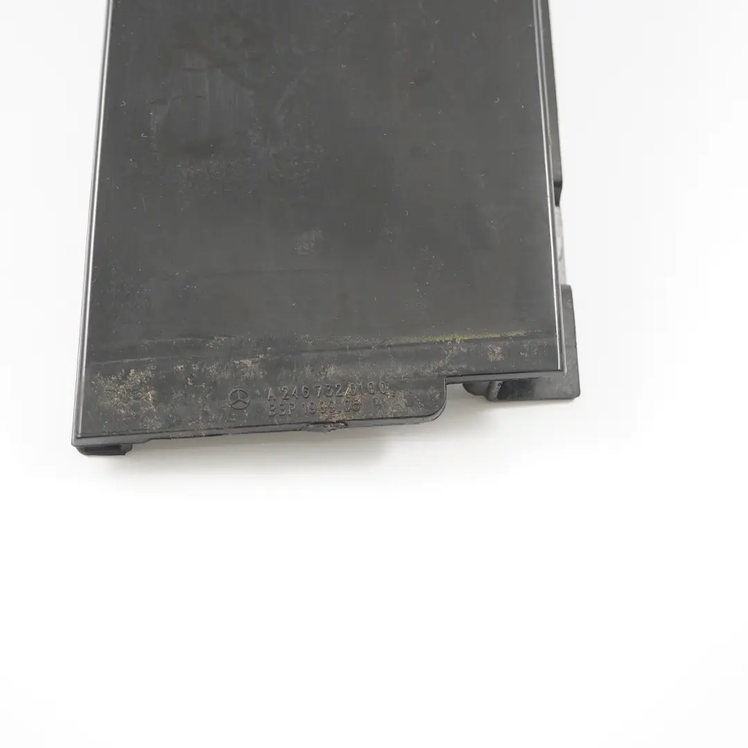 Rivestimento porta B-Pillar Striscia posteriore sinistra per Mercedes W246 con numero di parte A2467320100 Mercedes W246 Rivestimento porta B-Pillar Striscia posteriore sinistra - SKU A2467320100 - Numero di parte A2467320100