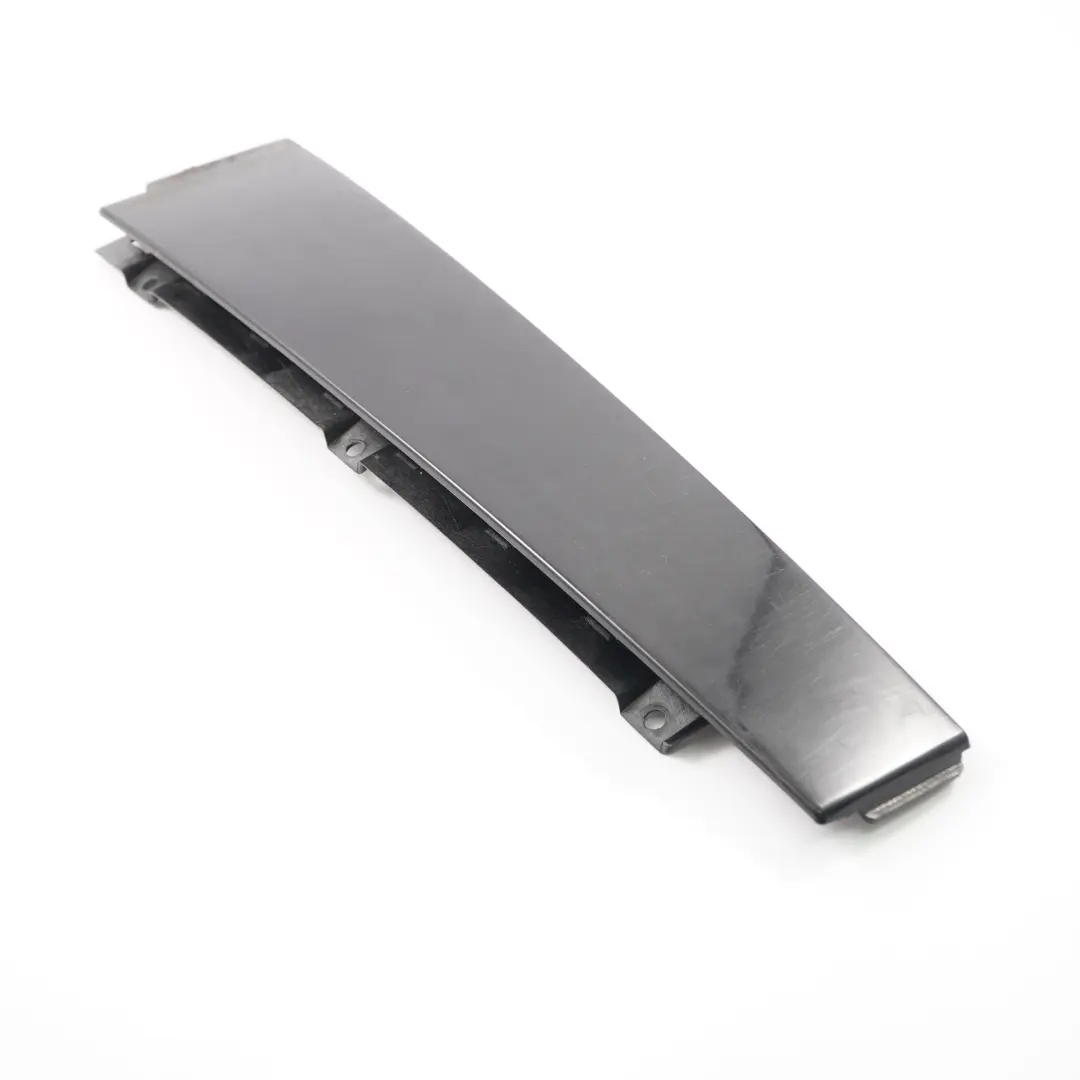 Mercedes W246 Garniture Porte B-Pillar Strip Arrière Gauche Brillant - SKU A2467320100 - Numéro de pièce A2467320100
