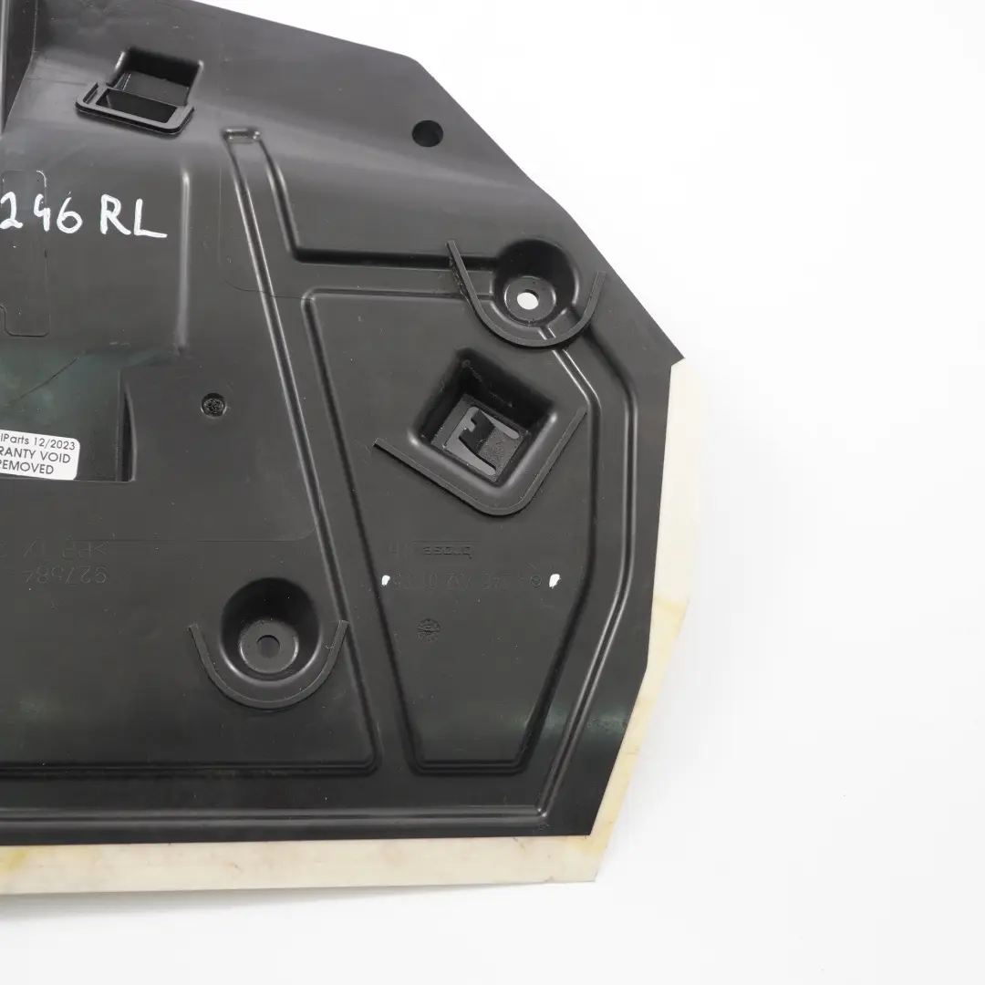 Porta scarico dell'acqua posteriore sinistra Copertura per Mercedes W246 con numero di parte A2467320195 Mercedes W246 Porta scarico dell'acqua posteriore sinistra Copertura - SKU A2467320195 - Numero di parte A2467320195