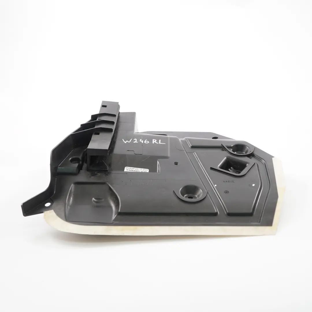 Drenaje Agua Puerta Trasera sinistra Aislamiento Tapa para Mercedes W246 con número de pieza A2467320195 Mercedes W246 Drenaje Agua Puerta Trasera sinistra Aislamiento Tapa - SKU A2467320195 - Número de pieza A2467320195