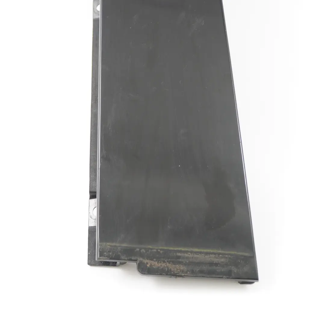 Embellecedor de puerta Mercedes W246 B-Pillar Tira Trasera Derecha para con número de pieza A2467320200 Embellecedor de puerta Mercedes W246 B-Pillar Tira Trasera Derecha - SKU A2467320200 - Número de pieza A2467320200