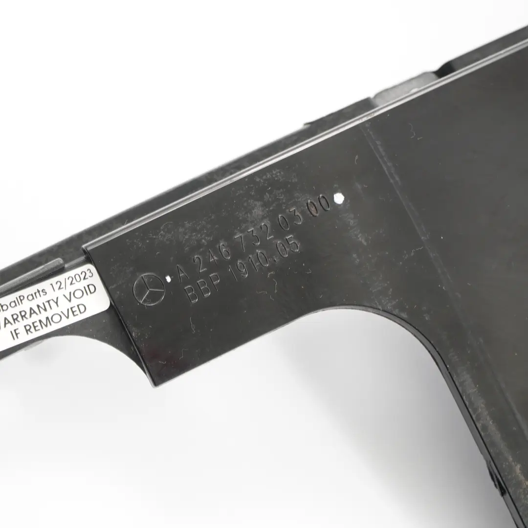 Rivestimento porta Striscia montante C Posteriore sinistra per Mercedes W246 con numero di parte A2467320300 Mercedes W246 Rivestimento porta Striscia montante C Posteriore sinistra - SKU A2467320300 - Numero di parte A2467320300