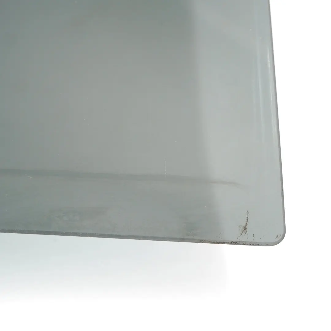 Cristal Puerta Trasera Derecha Acristalamiento AS3 para Mercedes W246 con número de pieza A2467350210 Mercedes W246 Cristal Puerta Trasera Derecha Acristalamiento AS3 - SKU A2467350210 - Número de pieza A2467350210