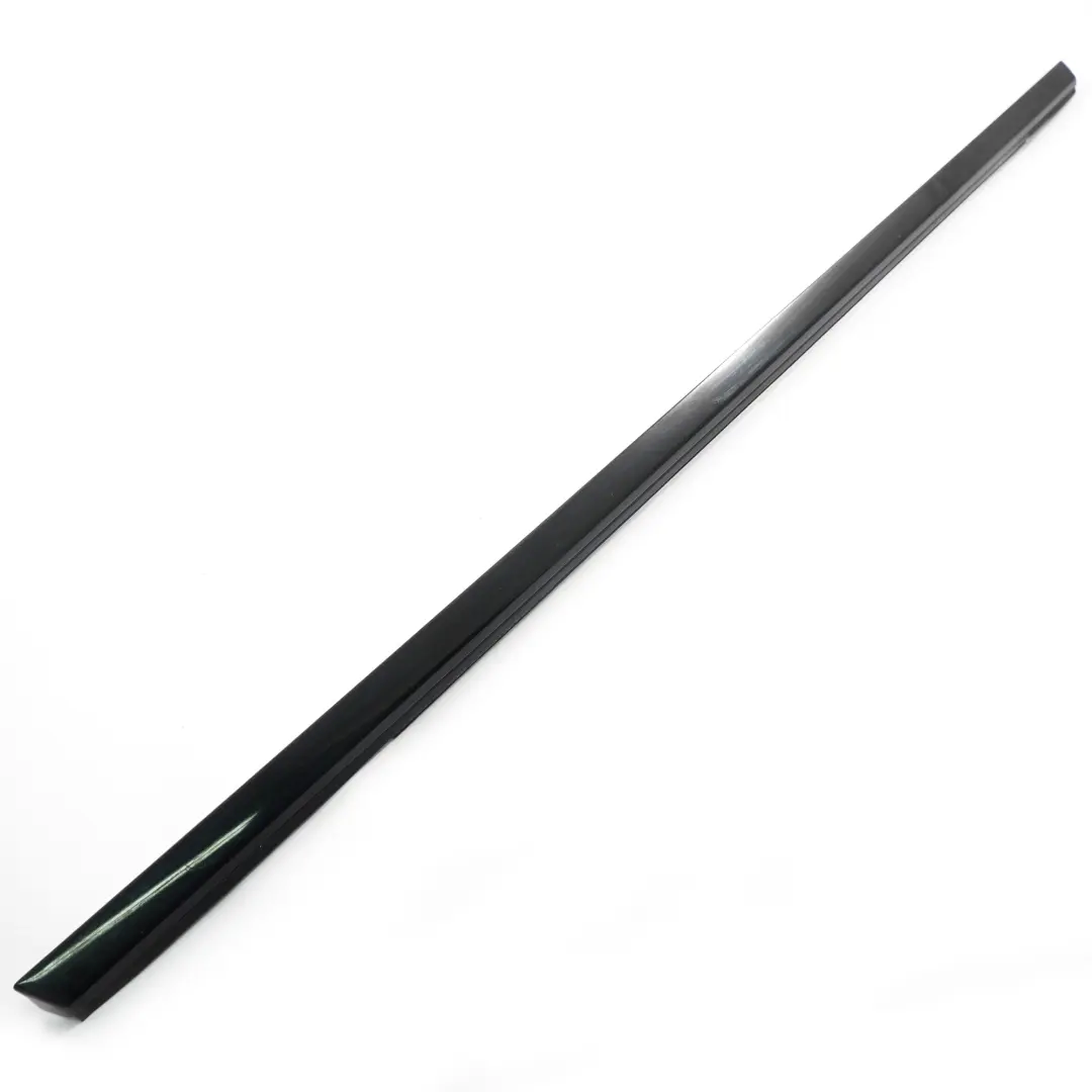 Mercedes W246 Barra rivestimento finestrino posteriore sinistro Nero - SKU A2467350382 - Numero di parte A2467350382
