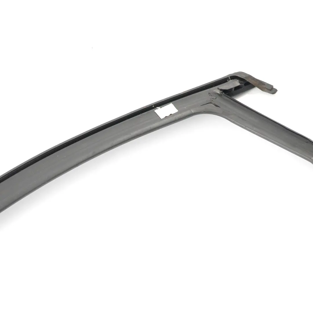 Fensterab dichtung Tür hinten rechts Rahmen für Mercedes W246 mit Teilenummer A2467350800 Mercedes W246 Fensterab dichtung Tür hinten rechts Rahmen - SKU A2467350800 - Teilenummer A2467350800