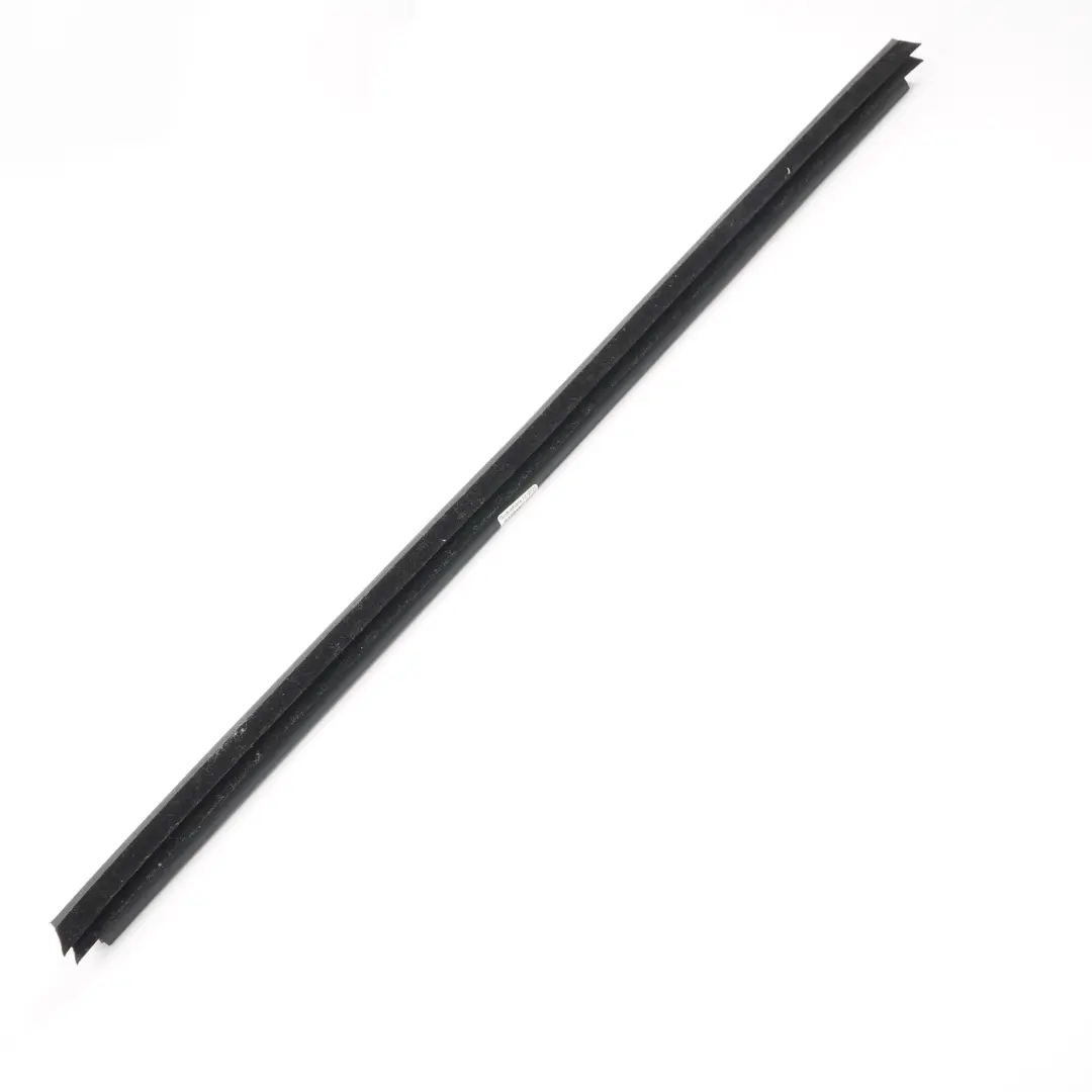 Fensterdichtungsschiene Hinten Rechts Links Dichtung für Mercedes W246 mit Teilenummer A2467350900 Mercedes W246 Fensterdichtungsschiene Hinten Rechts Links Dichtung - SKU A2467350900 - Teilenummer A2467350900