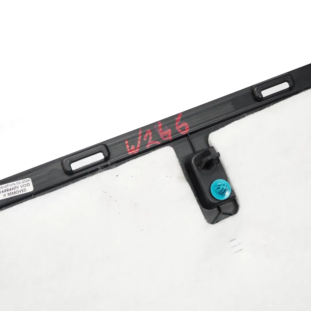 Panneau intérieur du hayon arrière pour Mercedes W246 à propos du numéro de pièce A2467400070 Mercedes W246 Panneau intérieur du hayon arrière - SKU A2467400070 - Numéro de pièce A2467400070