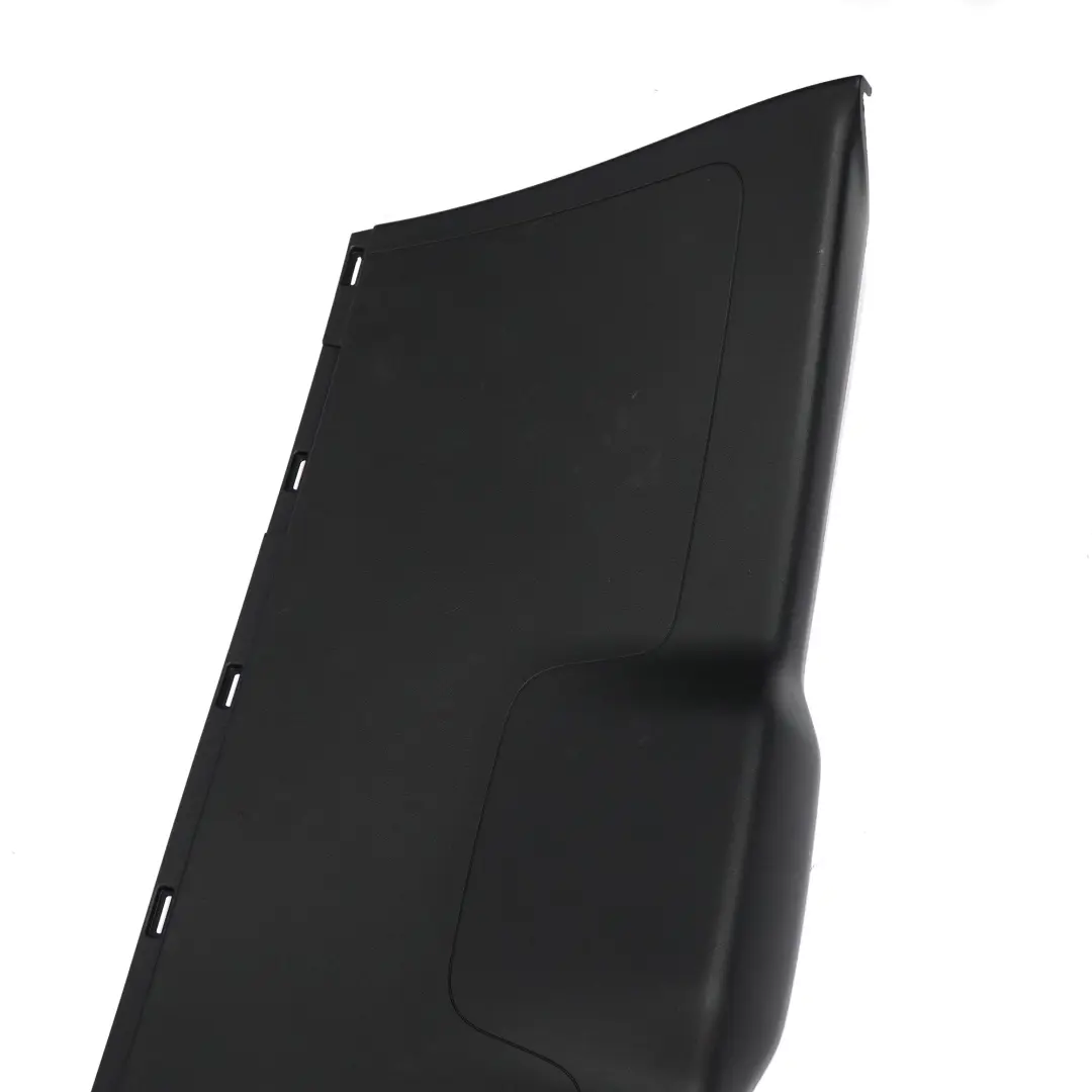 Panel Osłona Wewnętrzny Tylnej Klapy Bagażnika do Mercedes W246 o numerze A2467400070 Mercedes W246 Panel Osłona Wewnętrzny Tylnej Klapy Bagażnika - SKU A2467400070 - Numer Części A2467400070