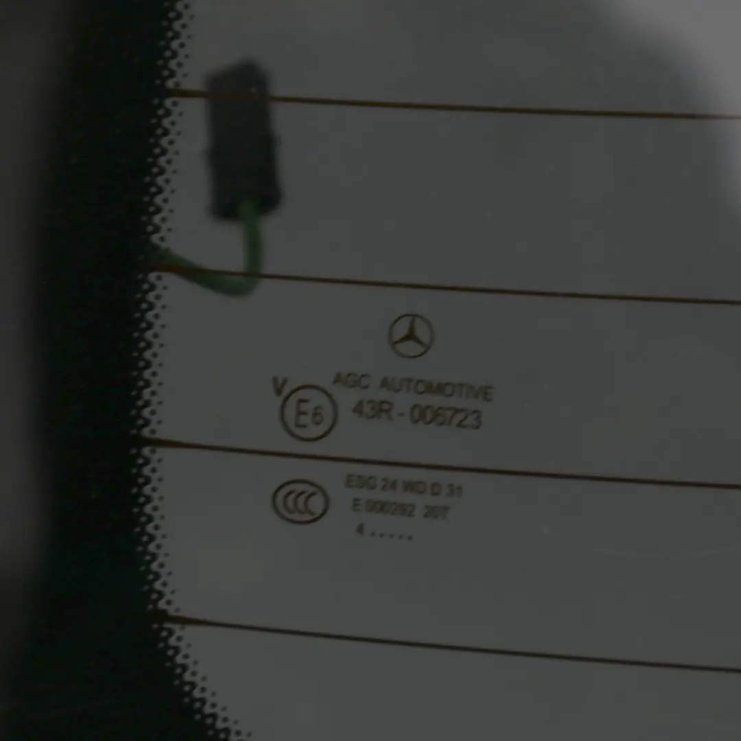 Klapa Pokrywa Bagażnika Calcite White Biała - 650 do Mercedes W246 o numerze A2467400101 Mercedes W246 Klapa Pokrywa Bagażnika Calcite White Biała - 650 - SKU A2467400101-CW - Numer Części A2467400101