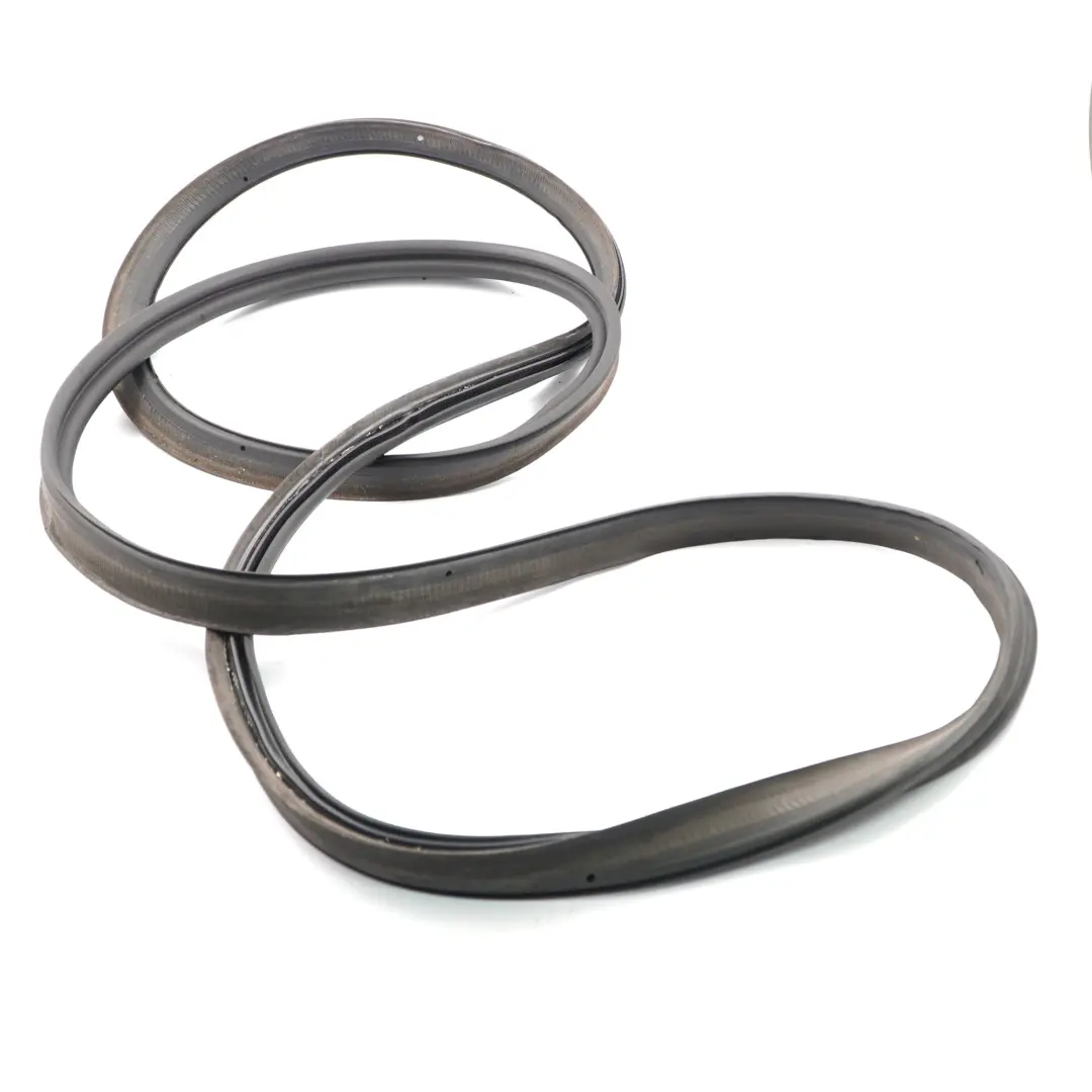 Boot Trunk Lid Tailgate Sealing Gasket Seal Rubber to Mercedes W246 with Part number A2467400478 Mercedes W246 Boot Trunk Lid Tailgate Sealing Gasket Seal Rubber - SKU A2467400478 - Part number A2467400478