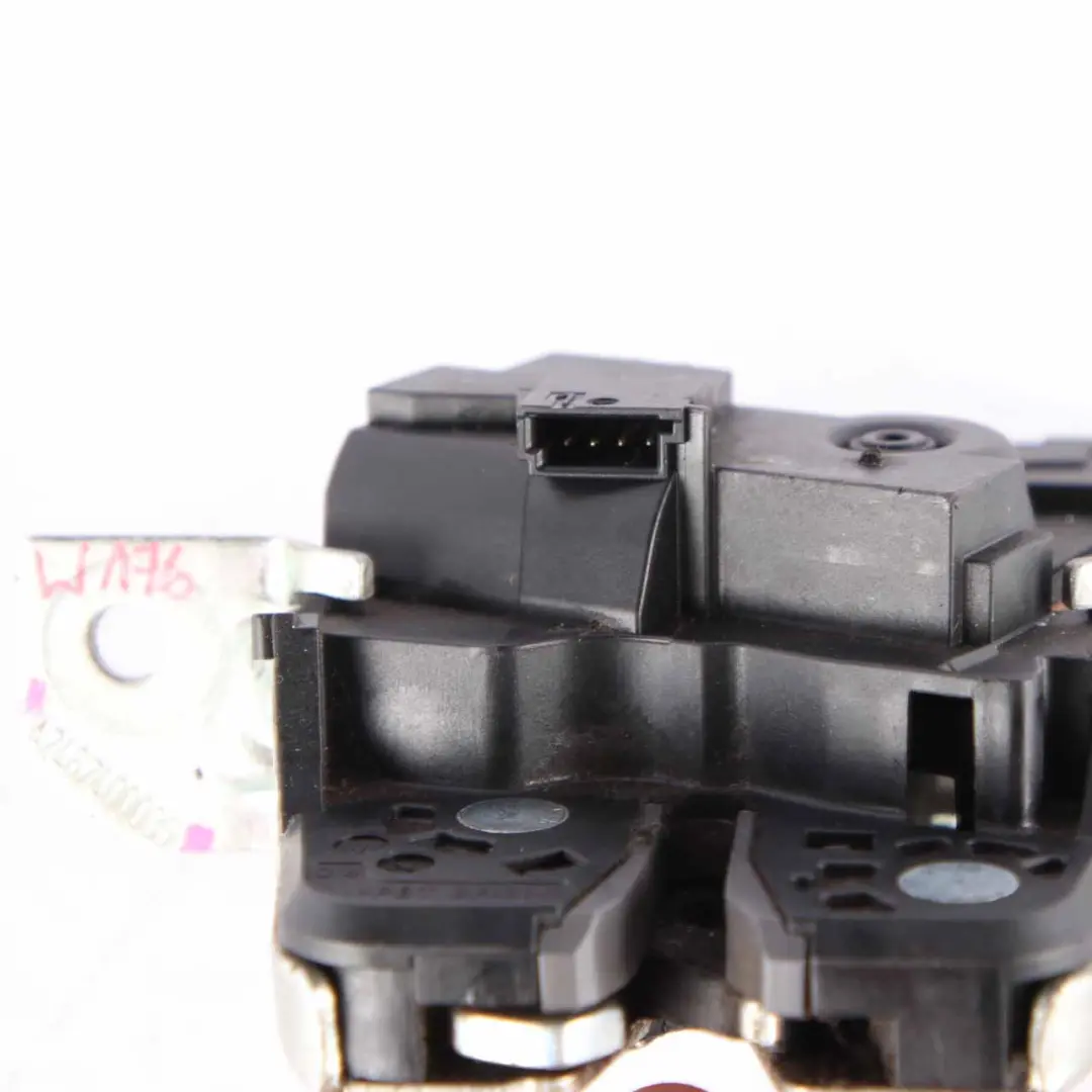 Cerradura Maletero Tapa Portón Trasero Pestillo Cerradura Unidad para Mercedes W176 con número de pieza A2467401301 Mercedes W176 Cerradura Maletero Tapa Portón Trasero Pestillo Cerradura Unidad - SKU A2467401301 - Número de pieza A2467401301