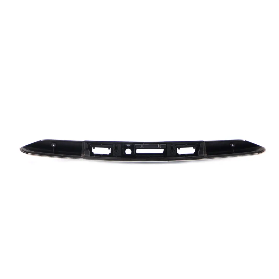 Mercedes W246 Portabagagli Maniglia Targa Maniglia Striscia Cromata - SKU A2467405700 - Numero di parte A2467405700