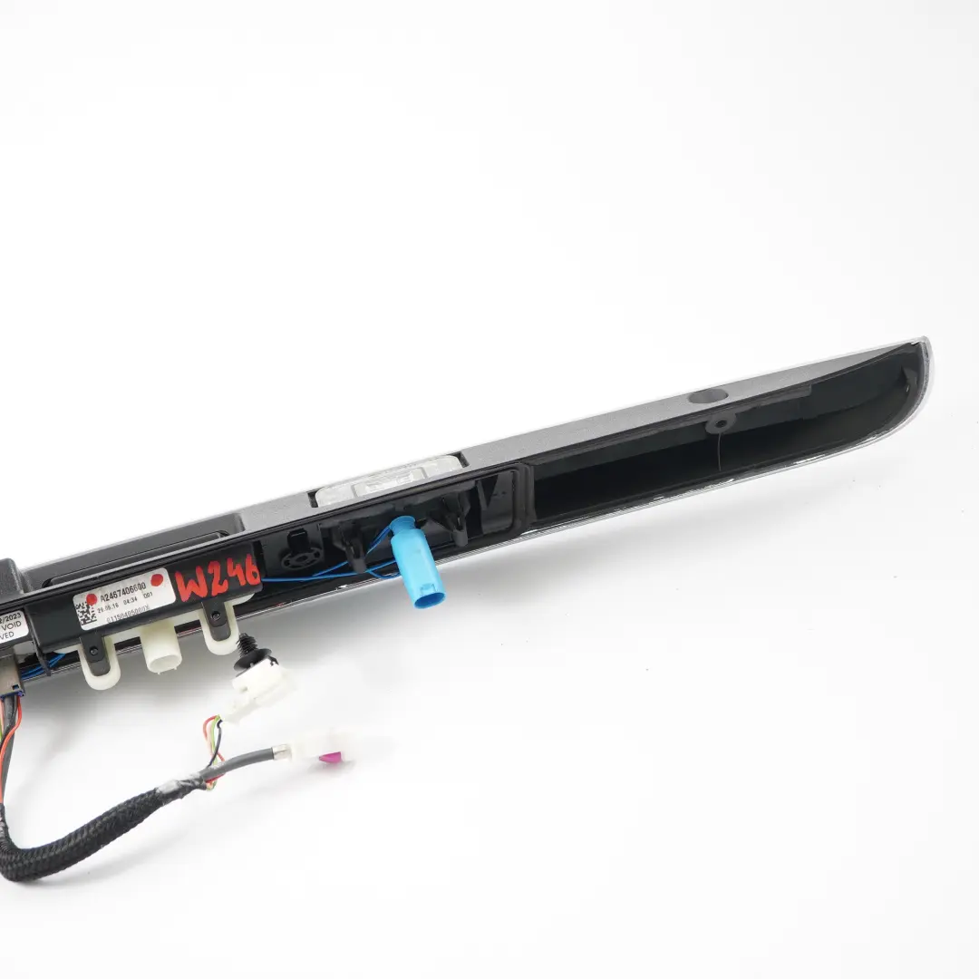Tapa maletero portón trasero Luz matrícula Cámara para Mercedes W246 con número de pieza A2467406600 Mercedes W246 Tapa maletero portón trasero Luz matrícula Cámara - SKU A2467406600 - Número de pieza A2467406600