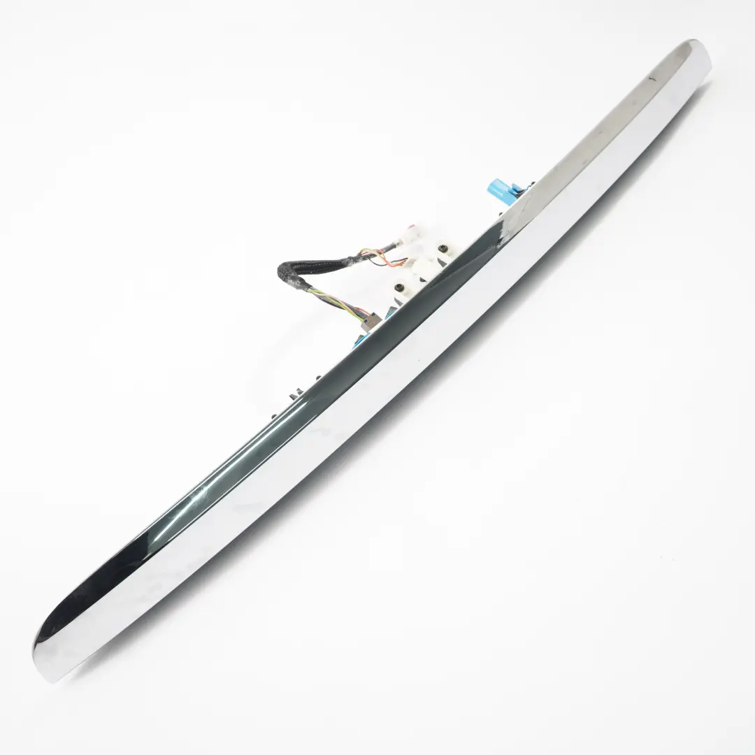 Mercedes W246 Kofferraum deckel klappen griff Nummern schild Kamera - SKU A2467406600 - Teilenummer A2467406600