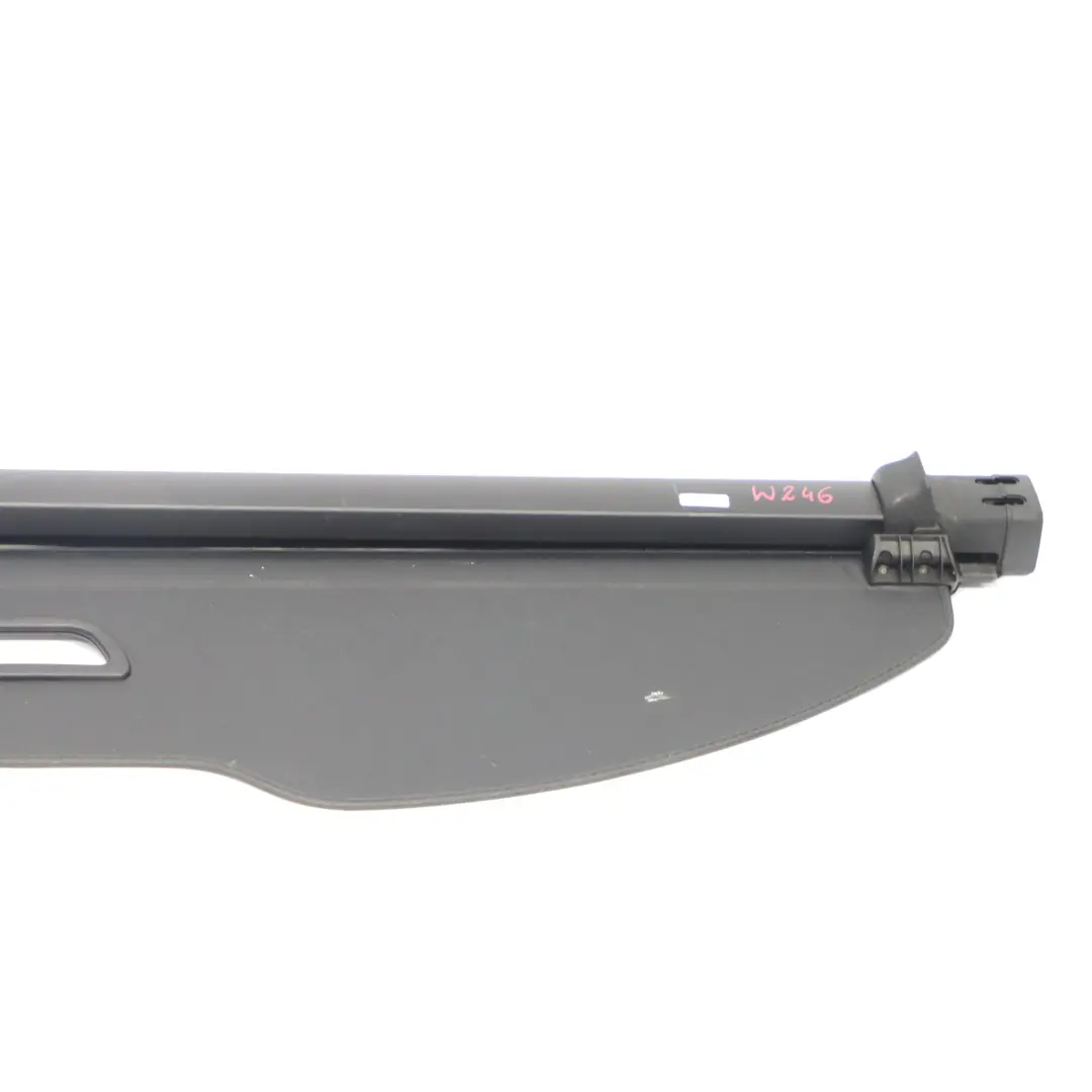 Store à enroulement Rangement pour coffre voiture Noir pour Mercedes W246 à propos du numéro de pièce A2468100009 Mercedes W246 Store à enroulement Rangement pour coffre voiture Noir - SKU A2468100009 - Numéro de pièce A2468100009