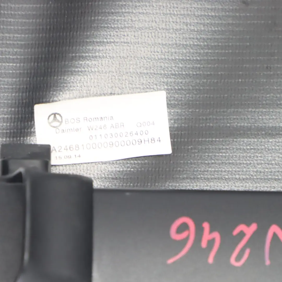 Rollo Kofferraum Kofferraumablage Ablagefach Schwarz für Mercedes W246 mit Teilenummer A2468100009 Mercedes W246 Rollo Kofferraum Kofferraumablage Ablagefach Schwarz - SKU A2468100009 - Teilenummer A2468100009