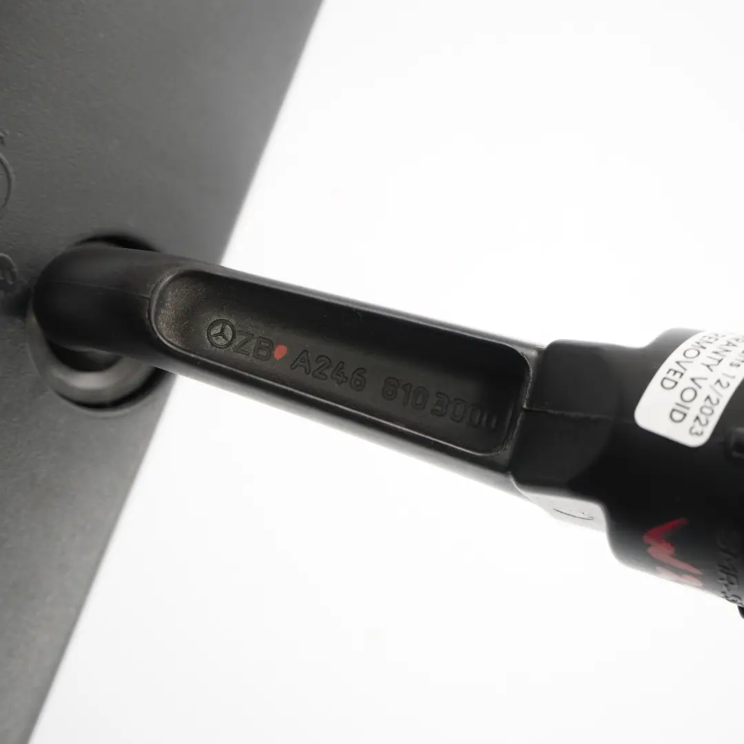 Specchio retrovisore interno ad oscuramento automatico nero per Mercedes W246 con numero di parte A2468103000 Mercedes W246 Specchio retrovisore interno ad oscuramento automatico nero - SKU A2468103000 - Numero di parte A2468103000
